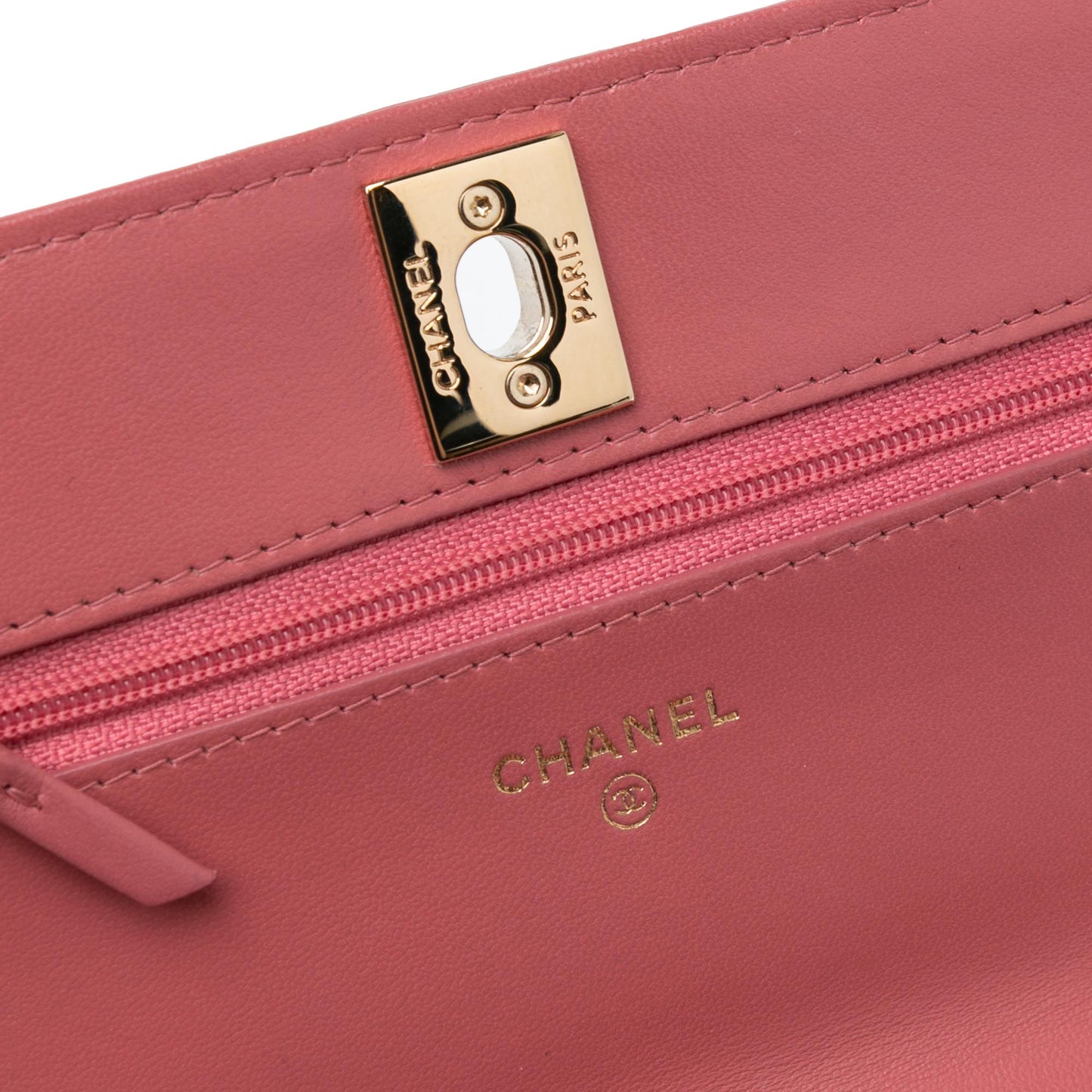 Chanel Sac Chevron Quilted Lambskin Trendy CC Wallet on Chain