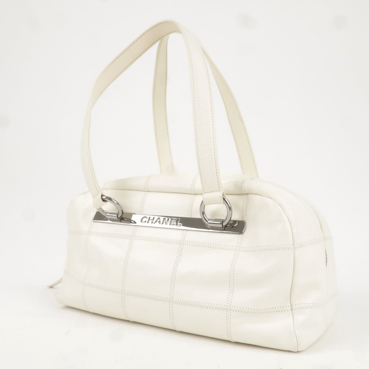 CHANEL Chocolate Bar Caviar Skin Mini Boston Bag White A26135