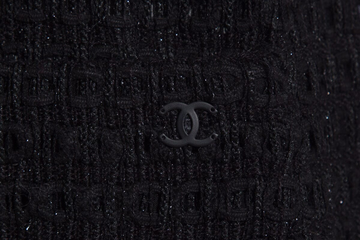 Chanel Black Tweed Skirt SZ 38