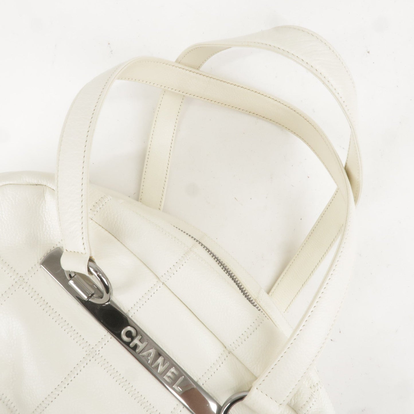 CHANEL Chocolate Bar Caviar Skin Mini Boston Bag White A26135