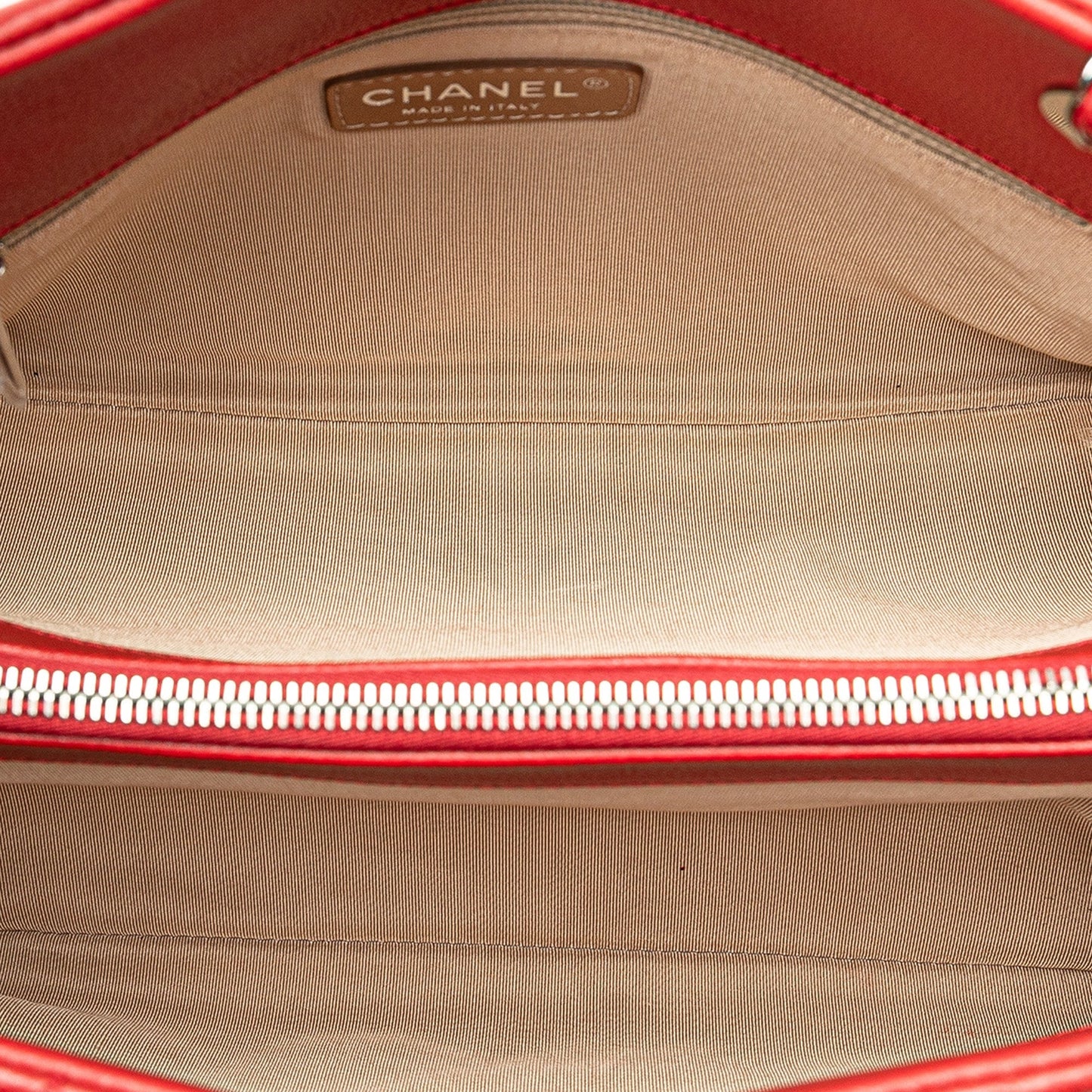 Chanel Sac CC Petite Caviar Soft Tote