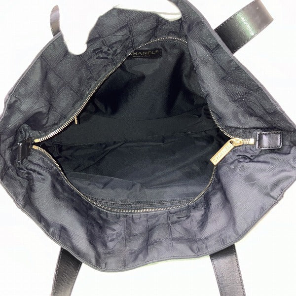 Chanel Nylon Canvas Leather Tote GM A15825