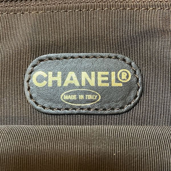 Chanel Leather Shoulder Bag