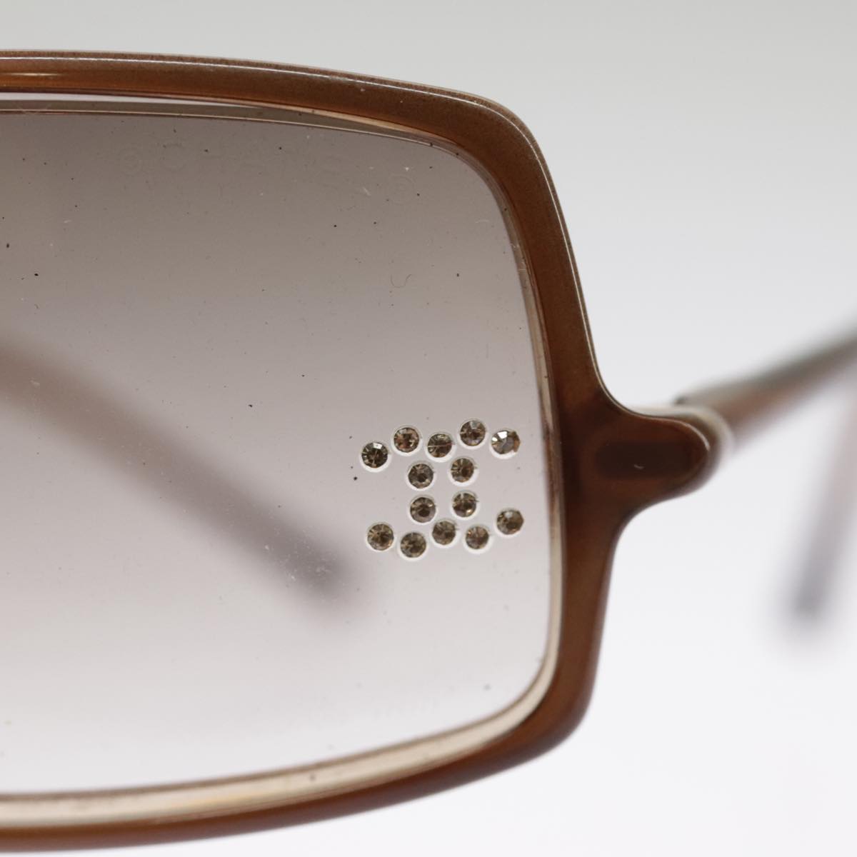 CHANEL Sunglasses plastic Brown CC 101115