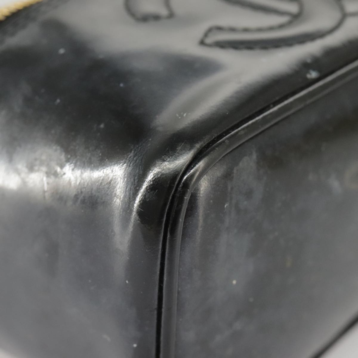 CHANEL Vanity Hand Bag Patent leather Black Gold CC 102205