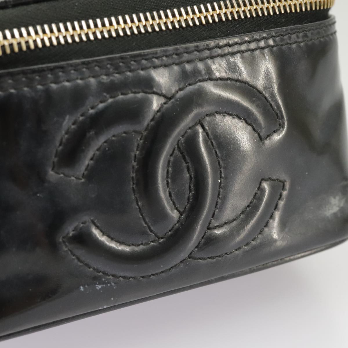 CHANEL Vanity Hand Bag Patent leather Black Gold CC 102205