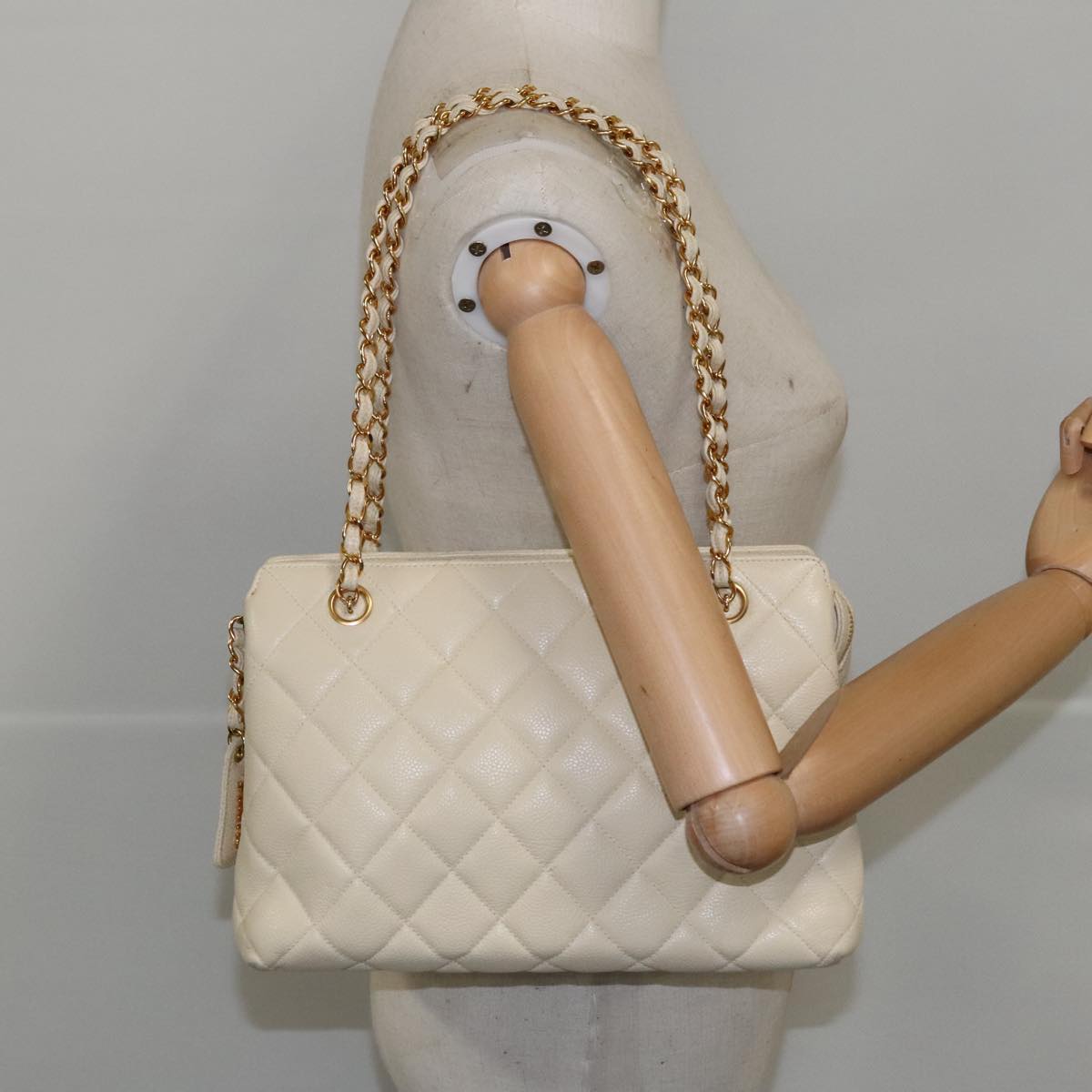 CHANEL Matelasse Chain Hand Bag Caviar Skin Beige Gold CC 102830