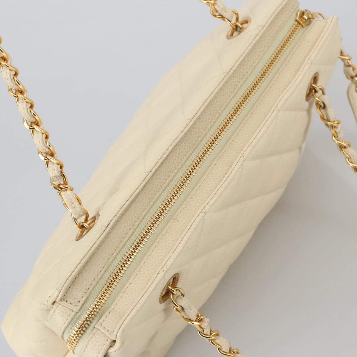 CHANEL Matelasse Chain Hand Bag Caviar Skin Beige Gold CC 102830