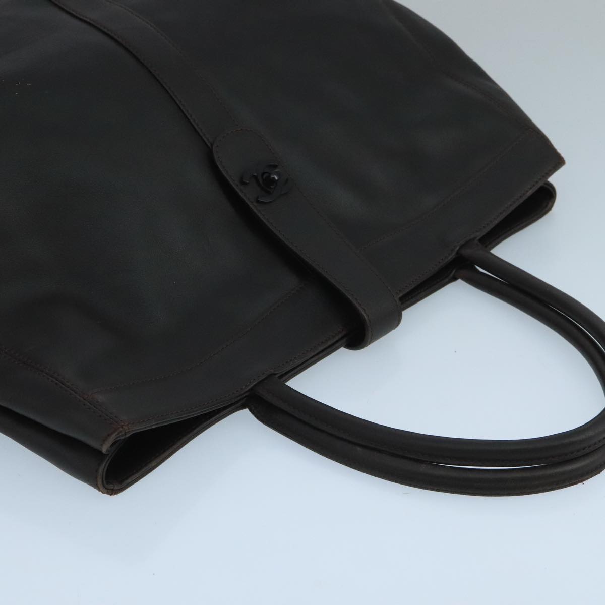 CHANEL Tote Bag Leather Brown CC 104647