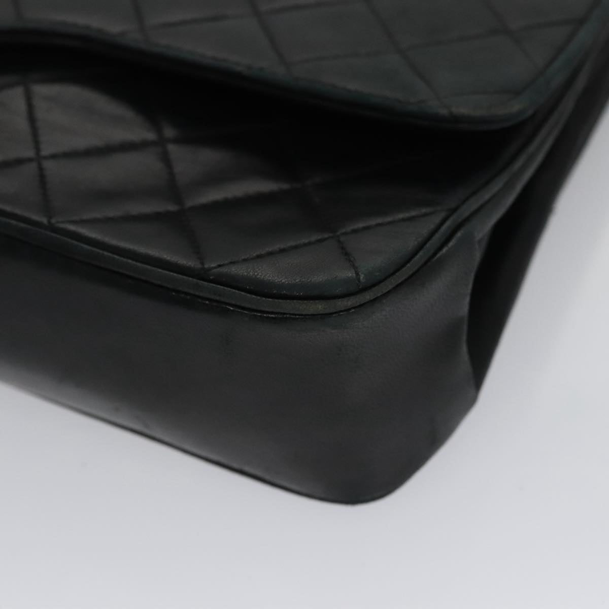 CHANEL Chain Matelasse Shoulder Bag Lamb Skin Navy CC 104986