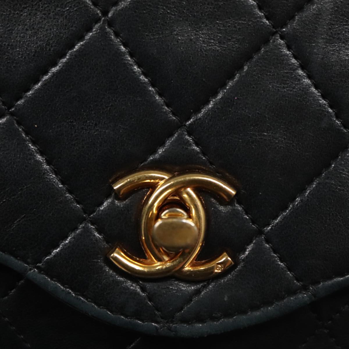 CHANEL Chain Matelasse Shoulder Bag Lamb Skin Navy CC 104986