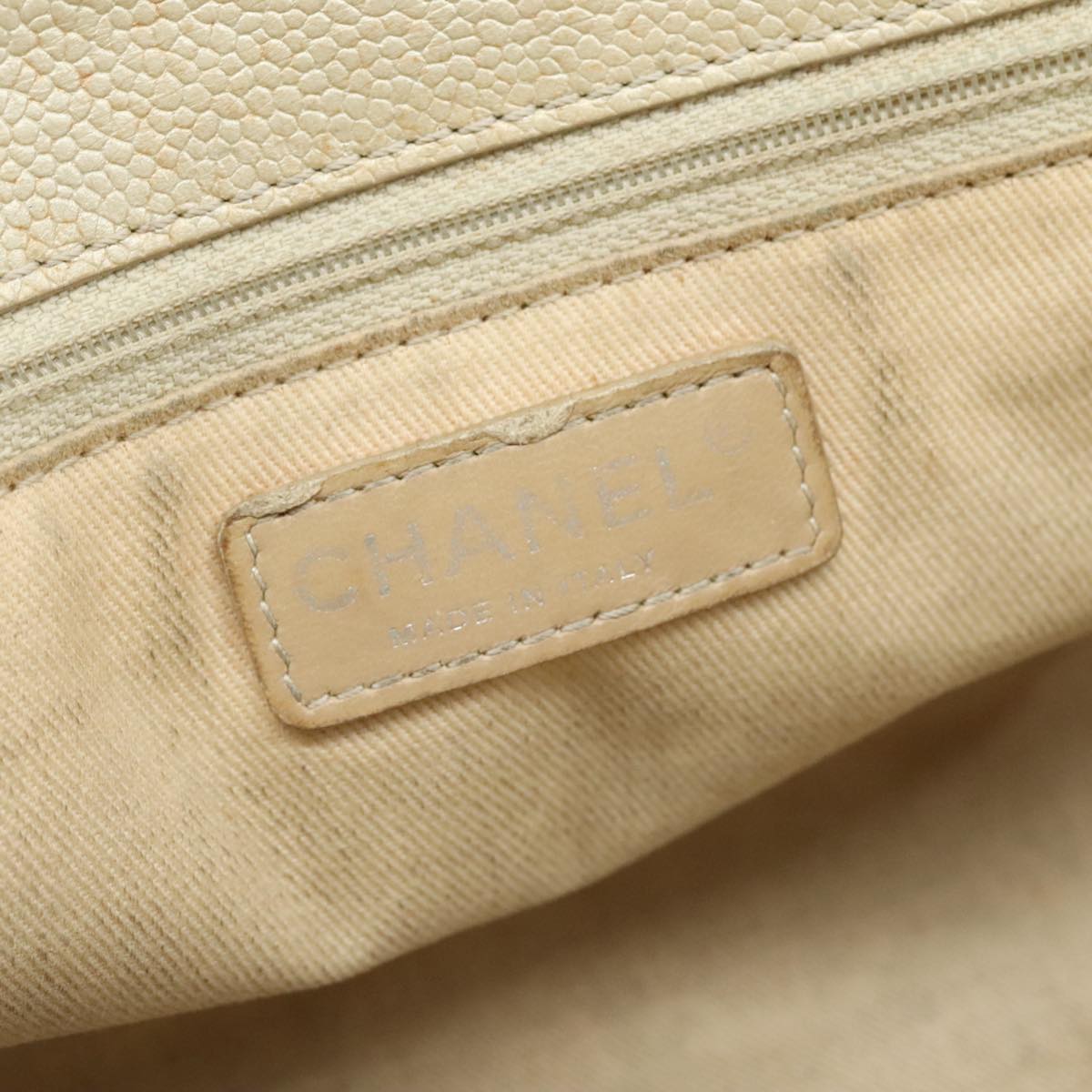 CHANEL Matelasse Chain Tote Bag Caviar Skin Ivory Silver CC 105696