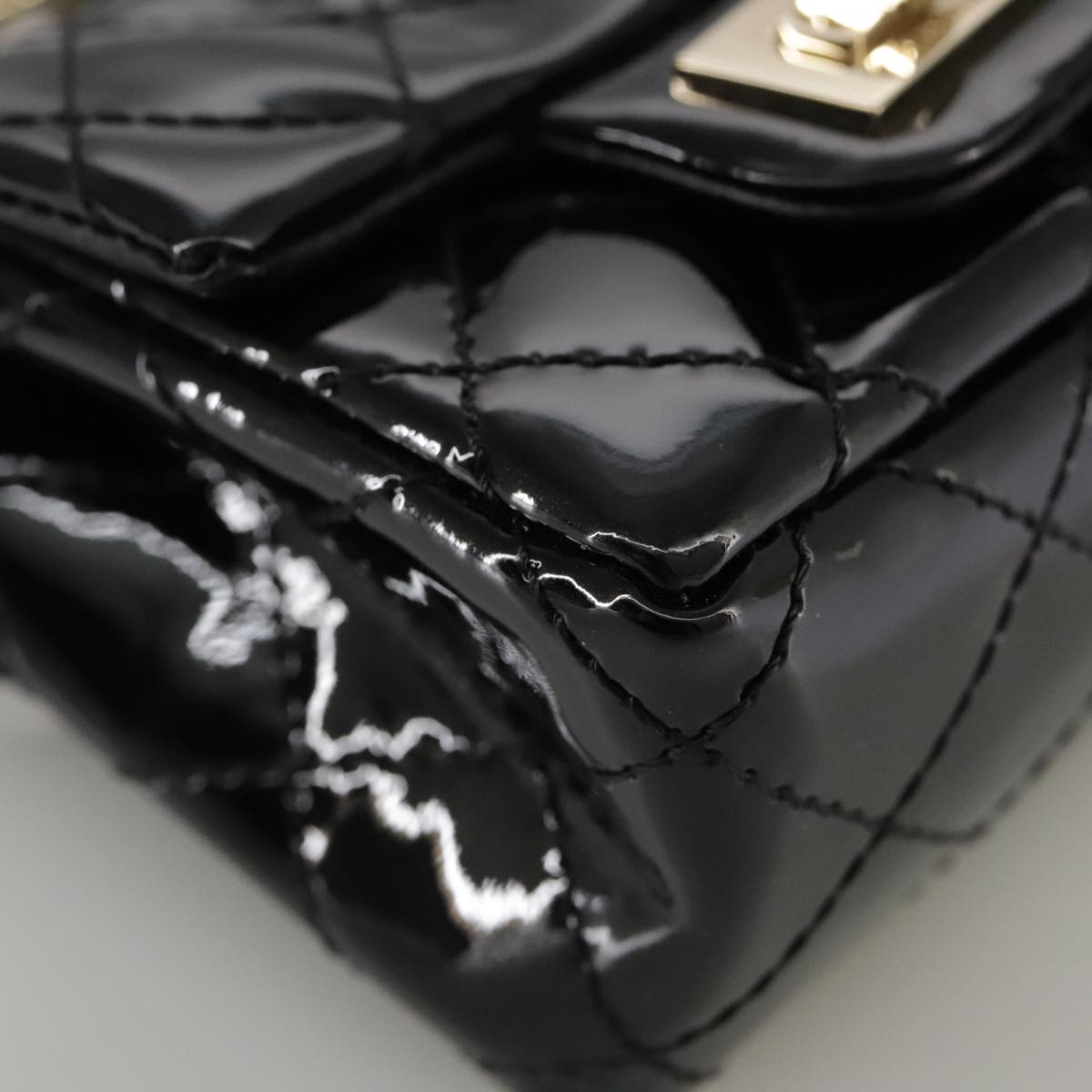 CHANEL Pouch Patent leather Black CC 106201