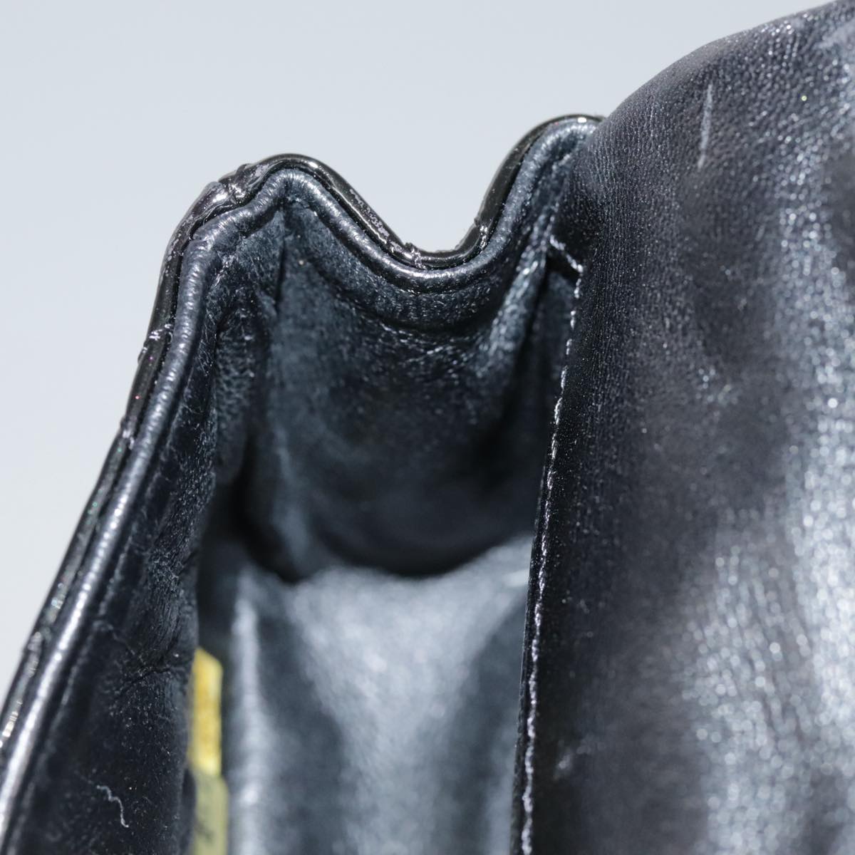 CHANEL Pouch Patent leather Black CC 106201