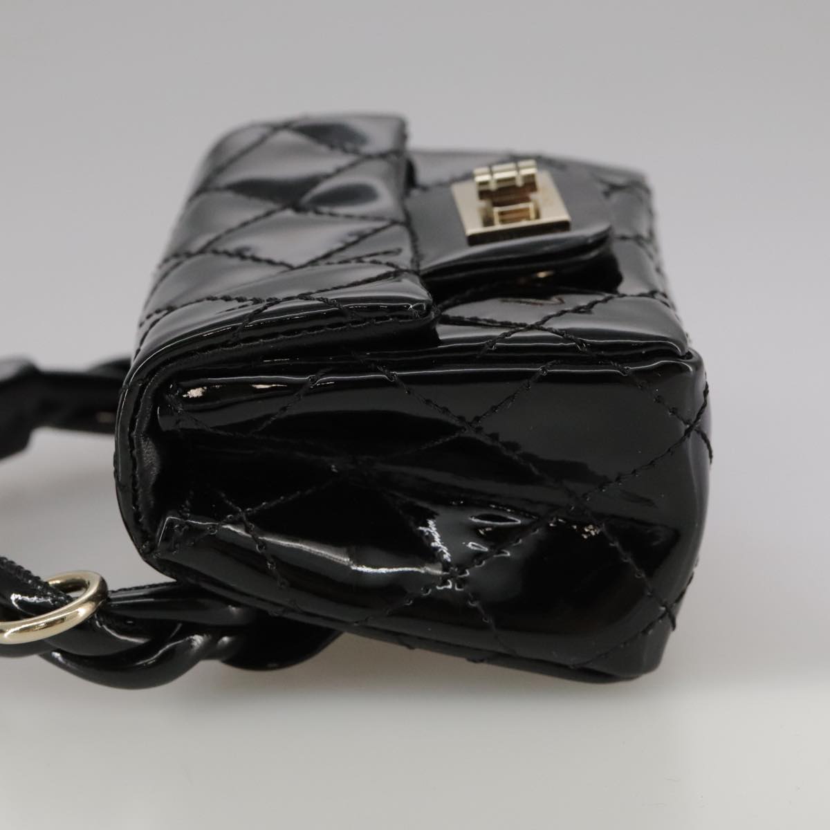 CHANEL Pouch Patent leather Black CC 106201