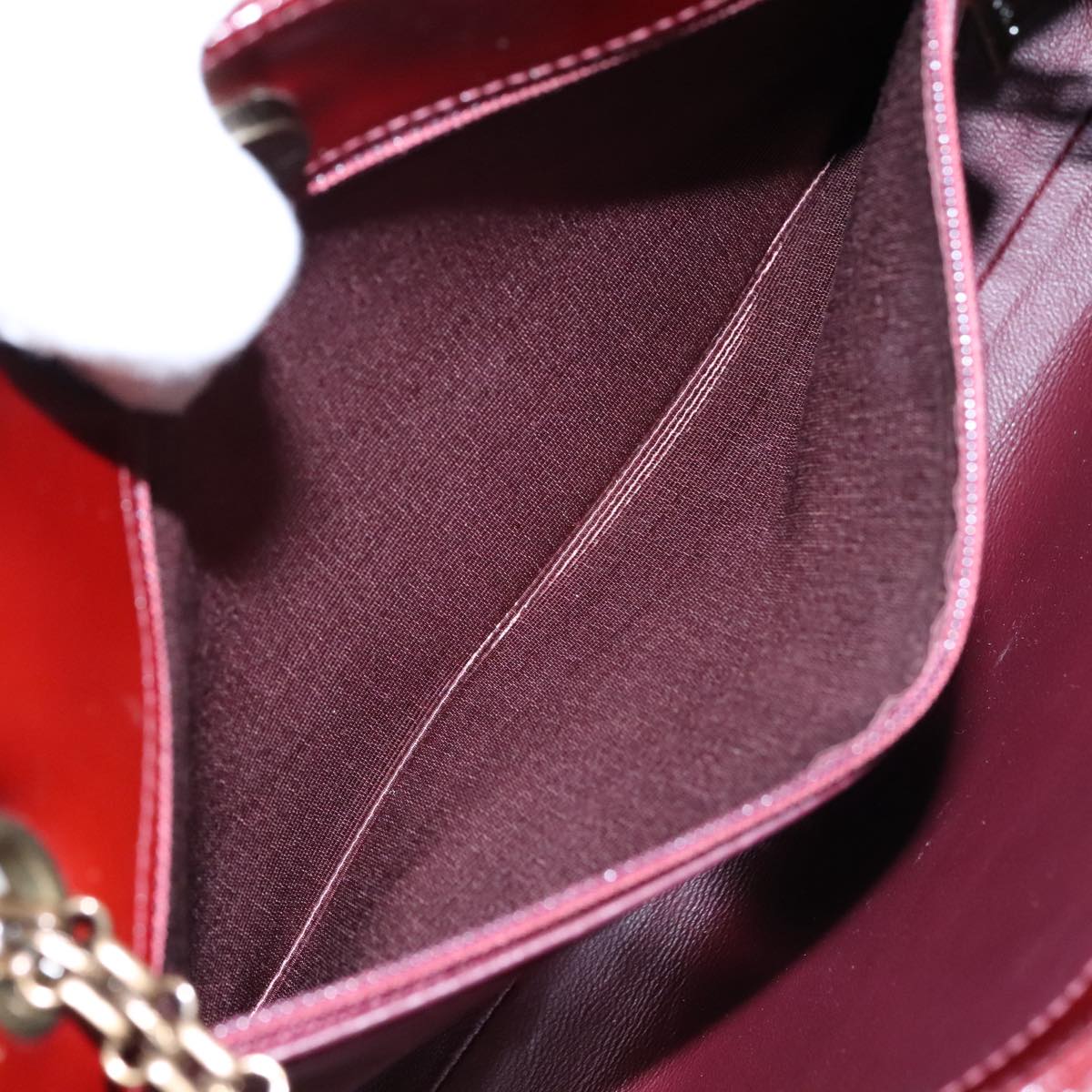 CHANEL Chain Shoulder Bag Patent leather Red CC 106421