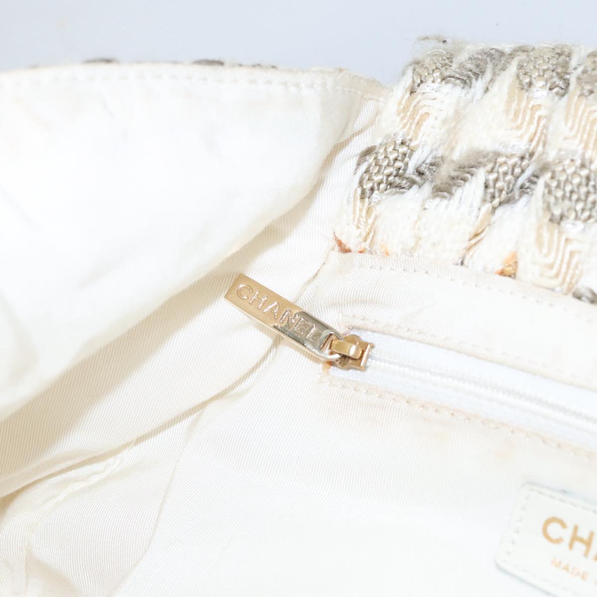 CHANEL Chain Hand Bag tweed Cream CC 106431