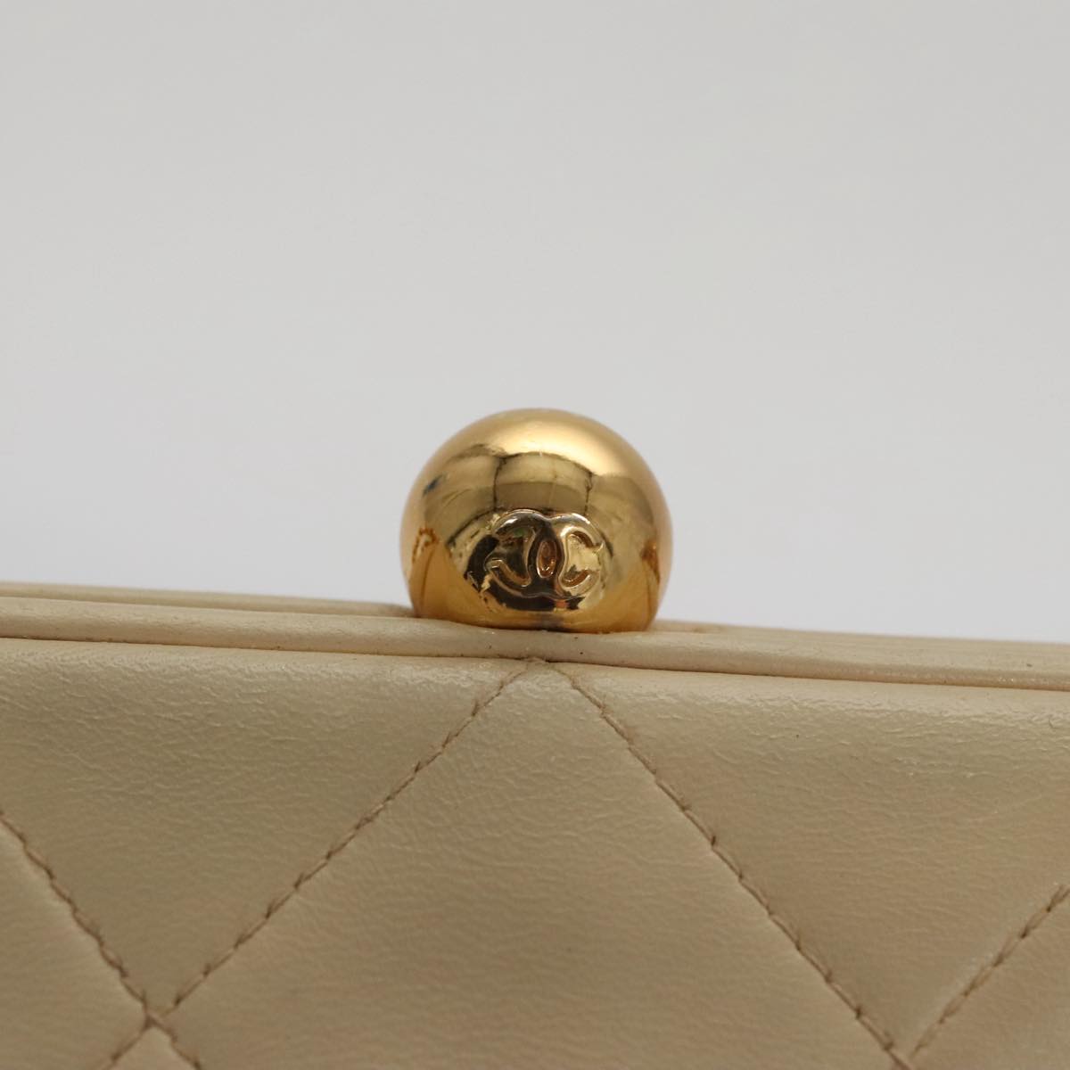 CHANEL Matelasse Chain Hand Bag Lamb Skin Beige Gold CC 106445