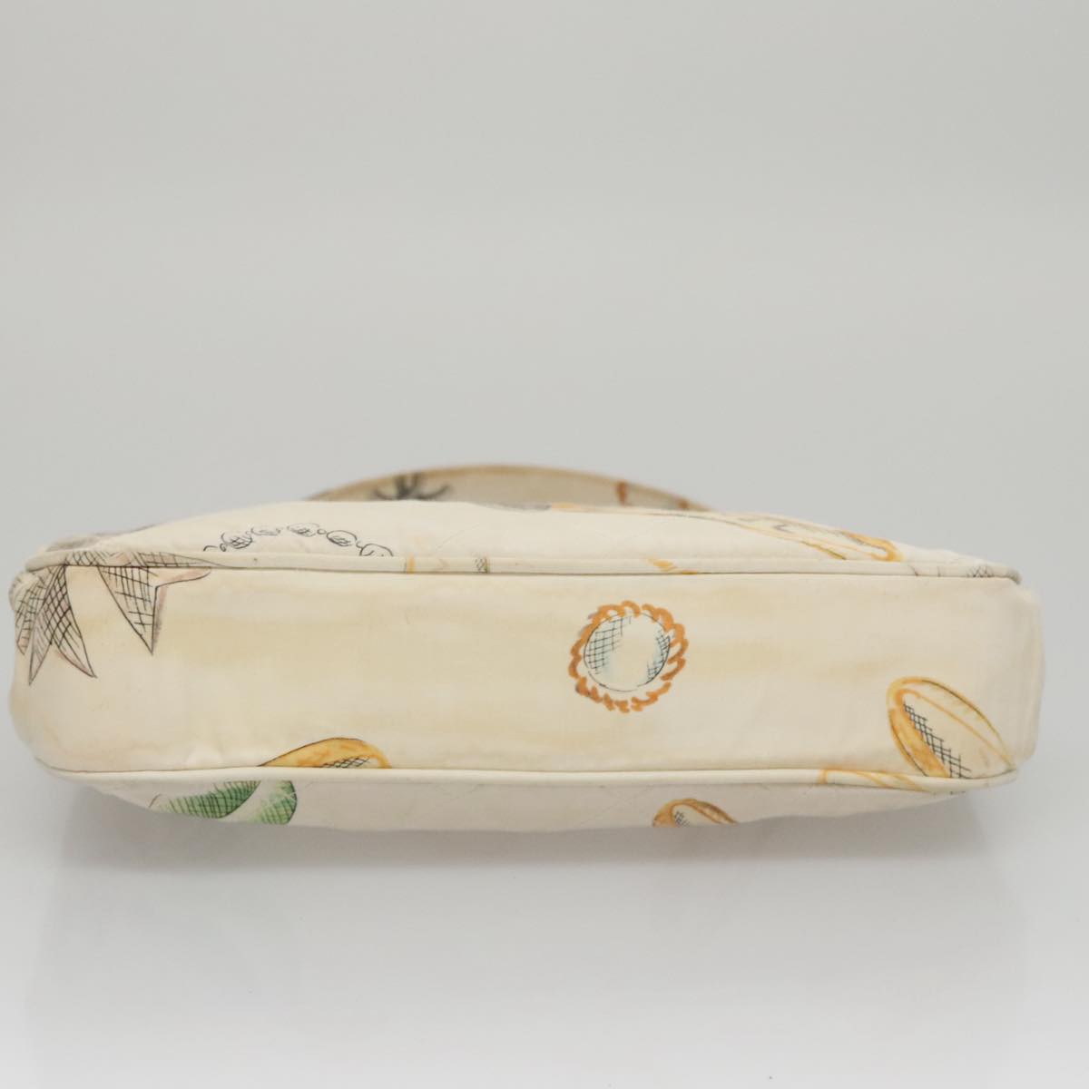CHANEL Matelasse Hand Bag Canvas White CC 107506