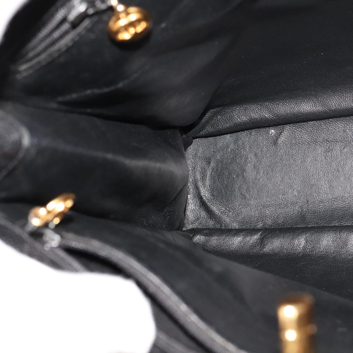 CHANEL Matelasse Tote Bag Caviar Skin Black CC 107636