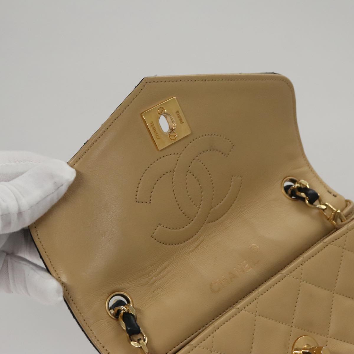 CHANEL Matelasse Chain Shoulder Bag Lamb Skin Beige Gold black CC 107648