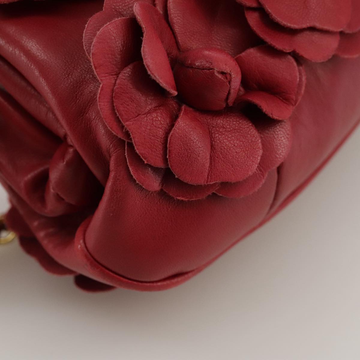 CHANEL Chain Flower Shoulder Bag Leather Red Gold CC 107981