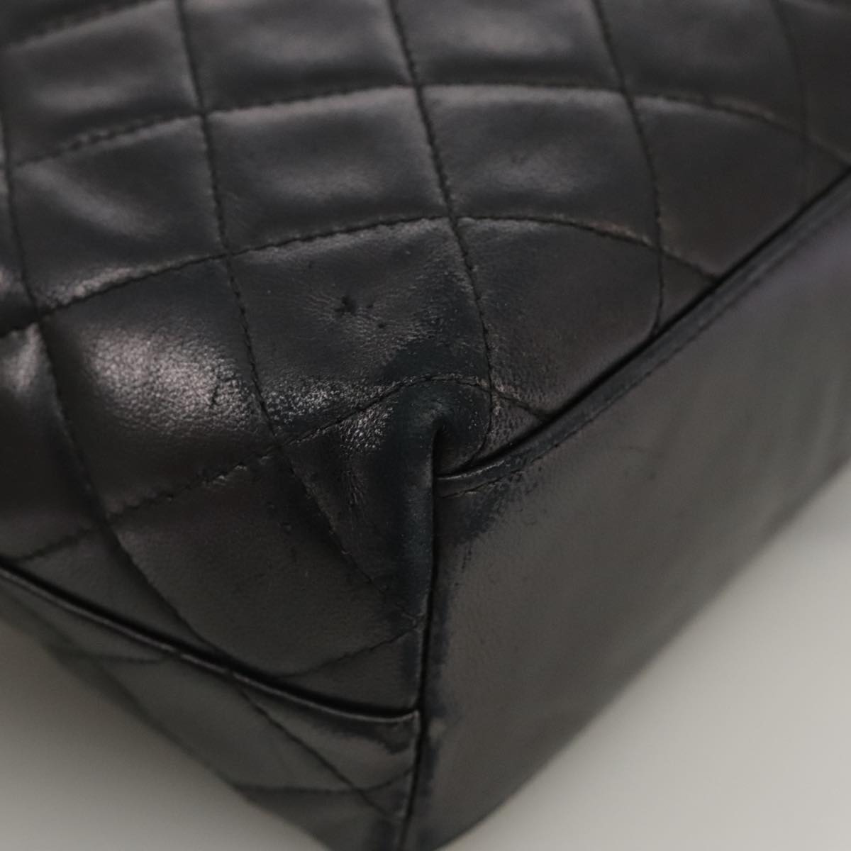 CHANEL Matelasse Shoulder Bag Lamb Skin Black Gold CC 108071