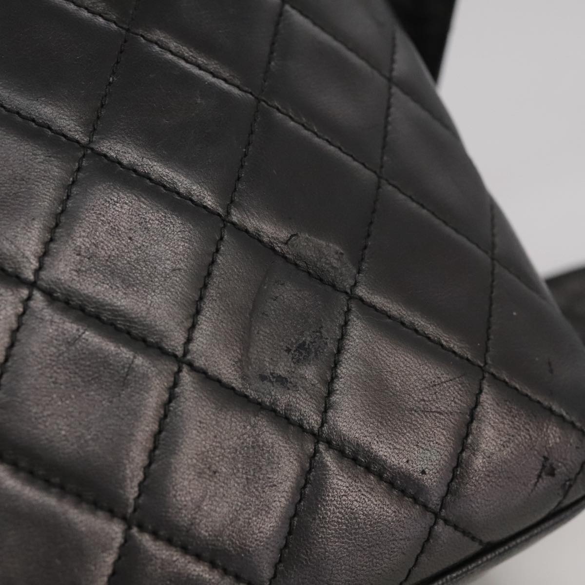 CHANEL Matelasse Shoulder Bag Lamb Skin Black Gold CC 108071
