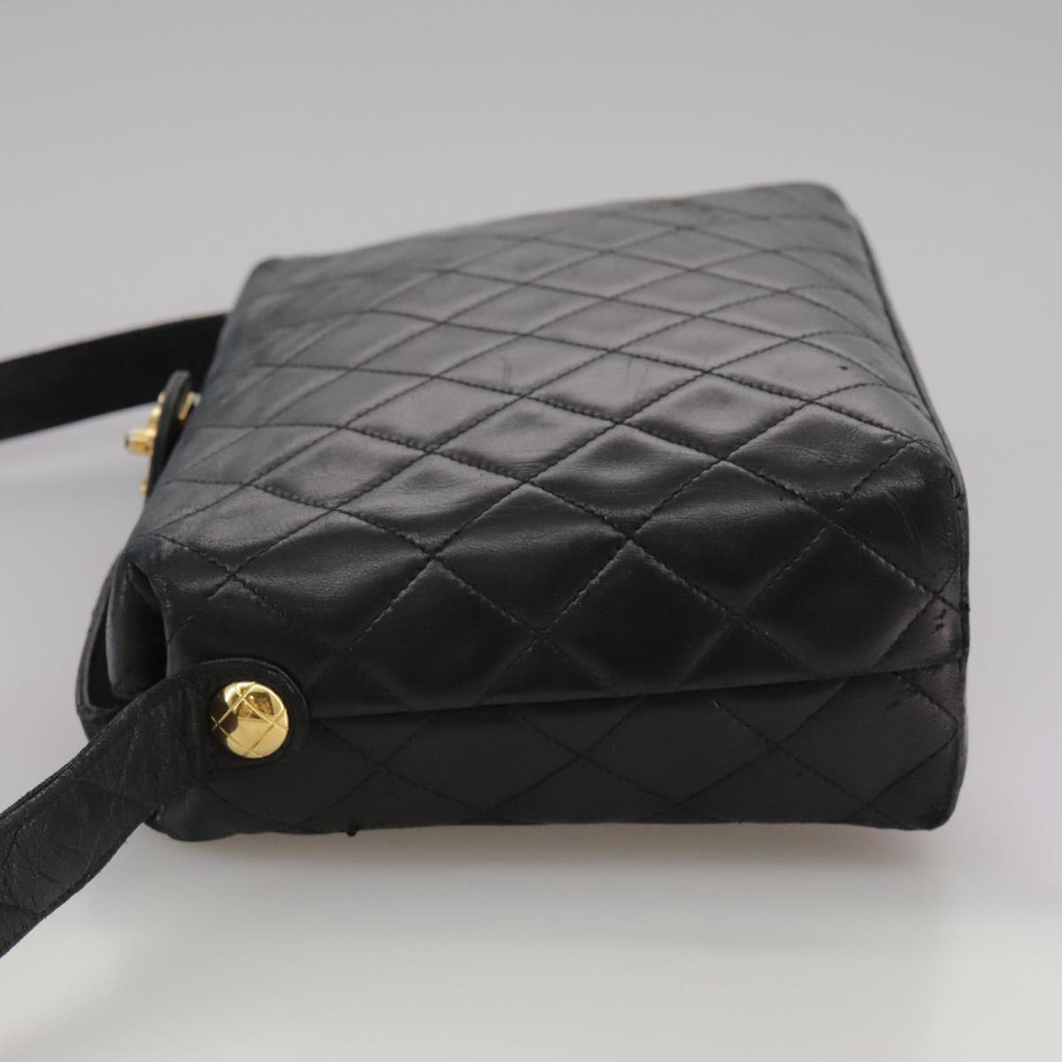 CHANEL Matelasse Shoulder Bag Lamb Skin Black Gold CC 108071