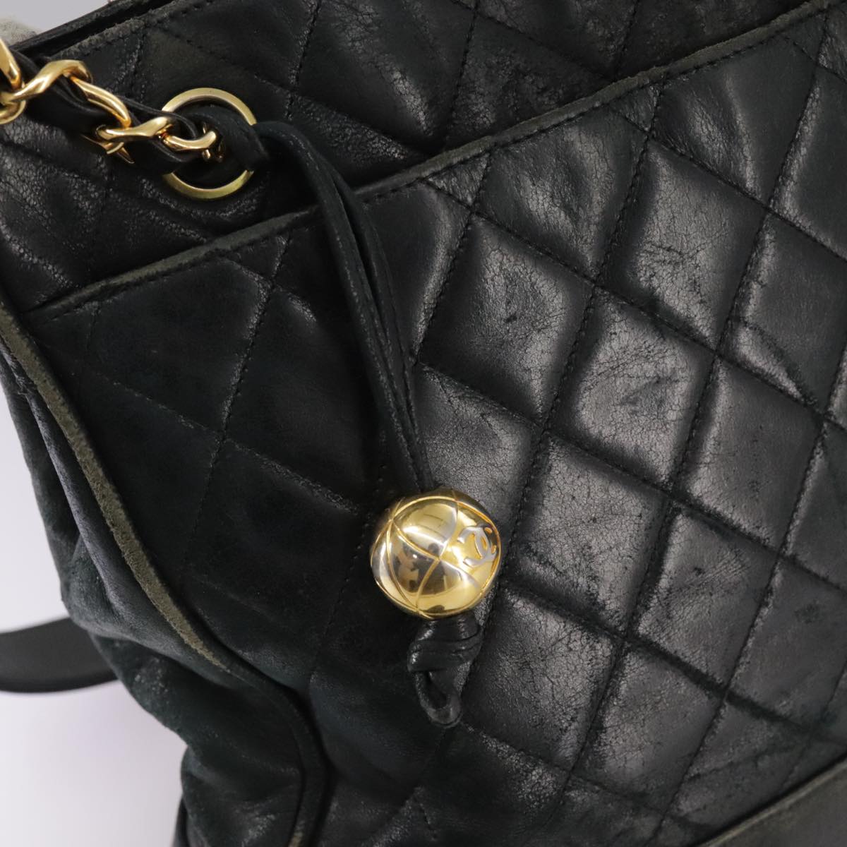 CHANEL Matelasse Chain Shoulder Bag Leather Gold Black CC 108965