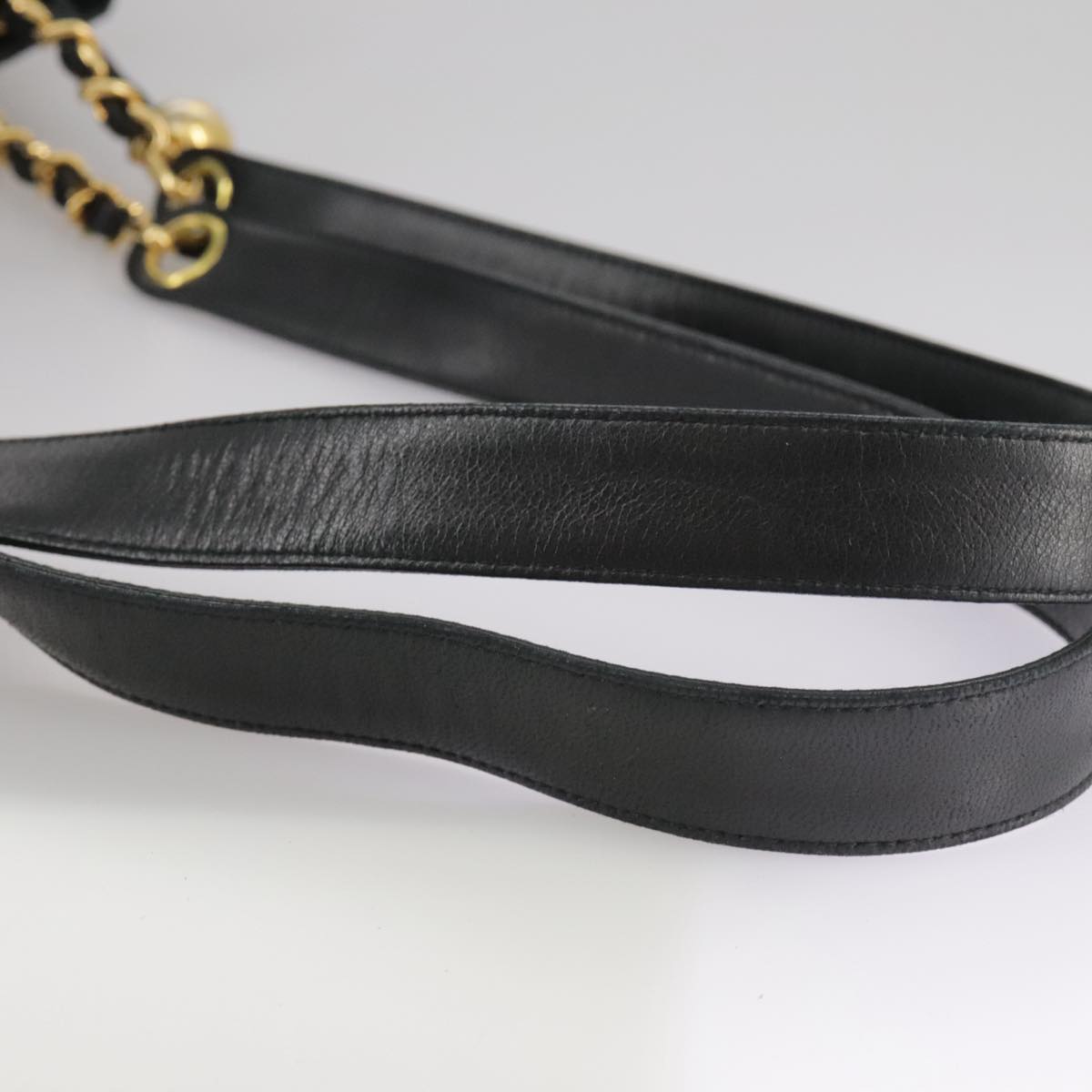 CHANEL Matelasse Chain Shoulder Bag Leather Gold Black CC 108965