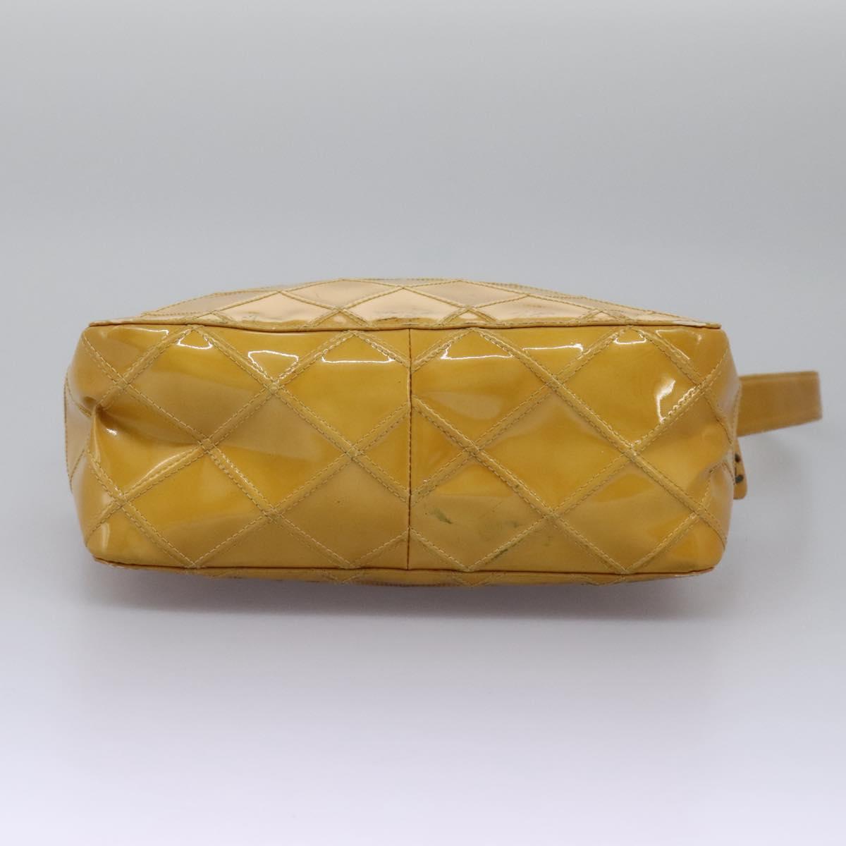 CHANEL Bicolore Shoulder Bag Patent leather Yellow CC 110286