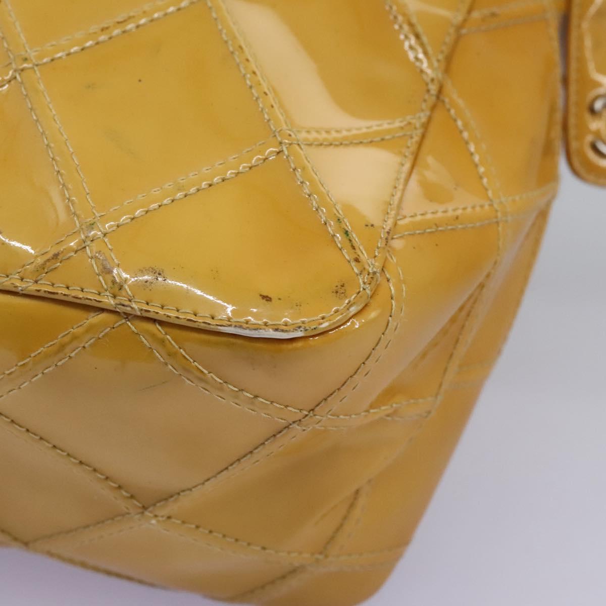 CHANEL Bicolore Shoulder Bag Patent leather Yellow CC 110286