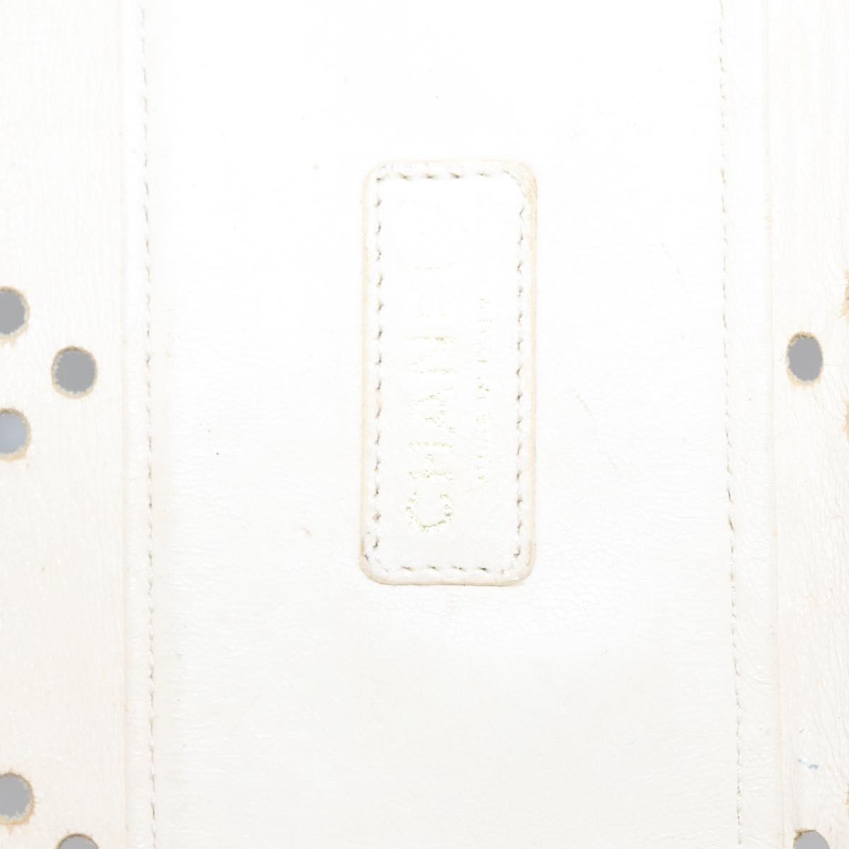 CHANEL Tote Bag Caviar Skin White CC 110288