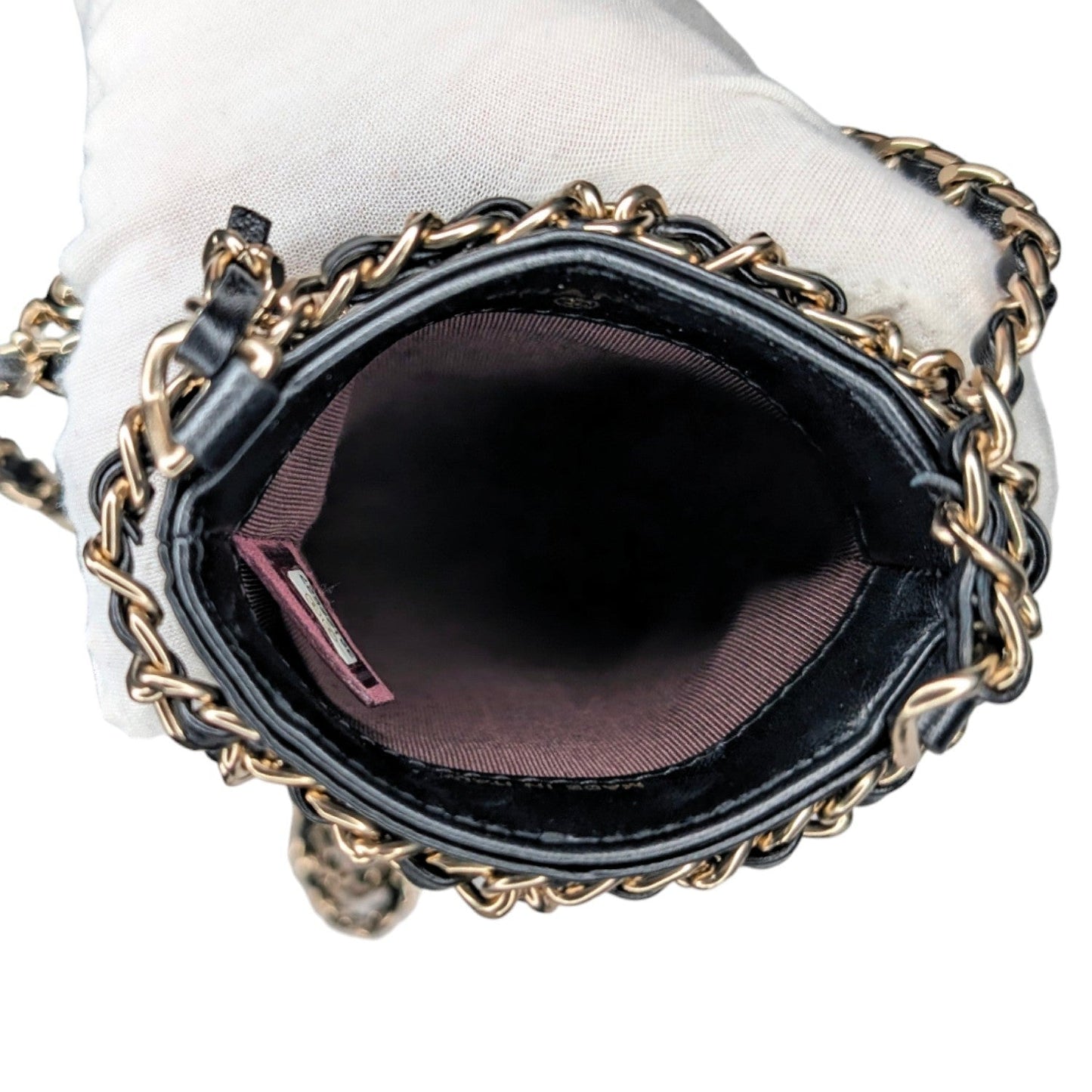 Chanel Black Calfskin Tech Me Out Crossbody Phone Holder