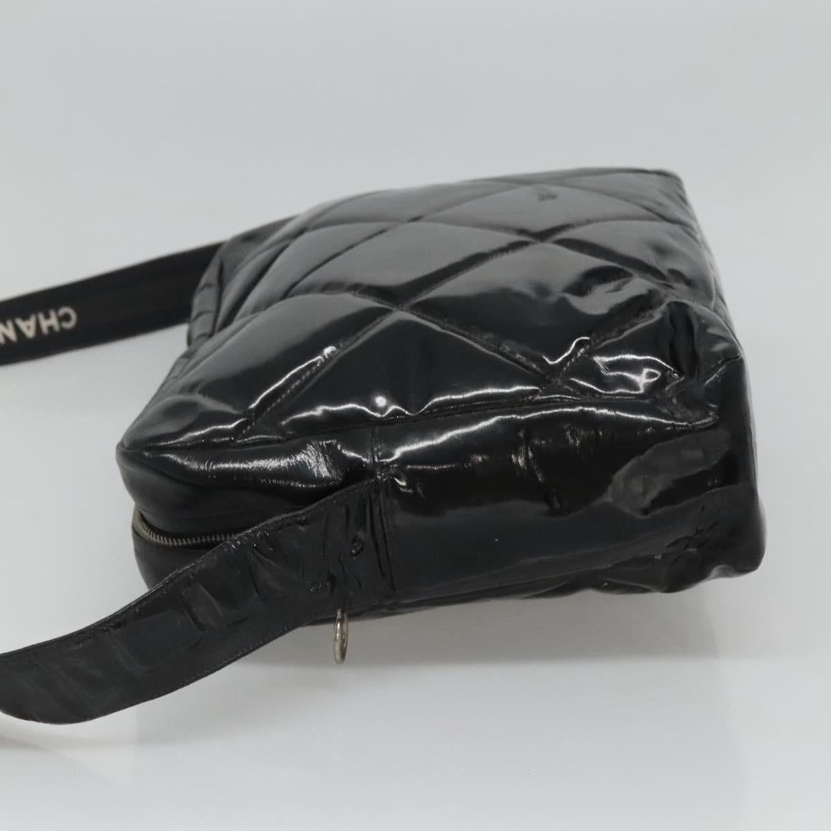 CHANEL Matelasse Shoulder Bag Patent leather Black Gold CC 114045