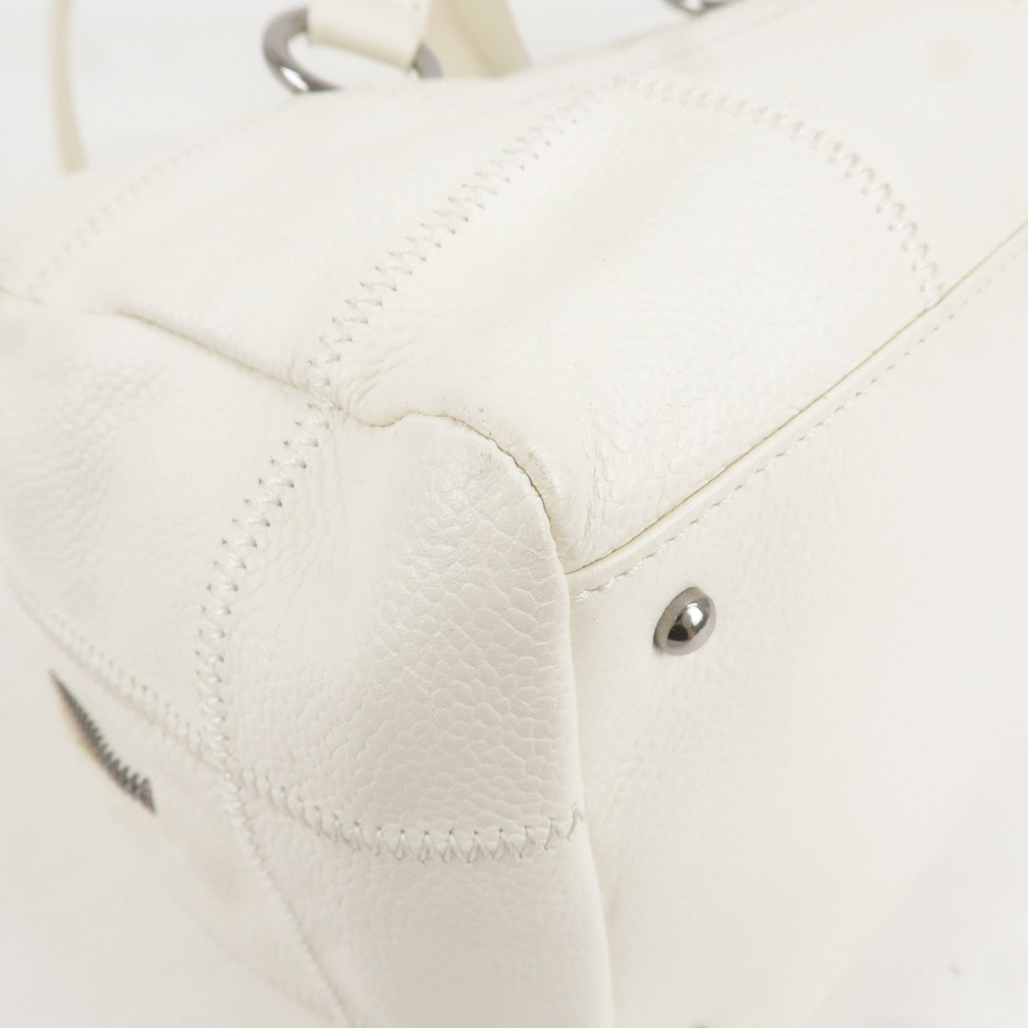 CHANEL Chocolate Bar Caviar Skin Mini Boston Bag White A26135