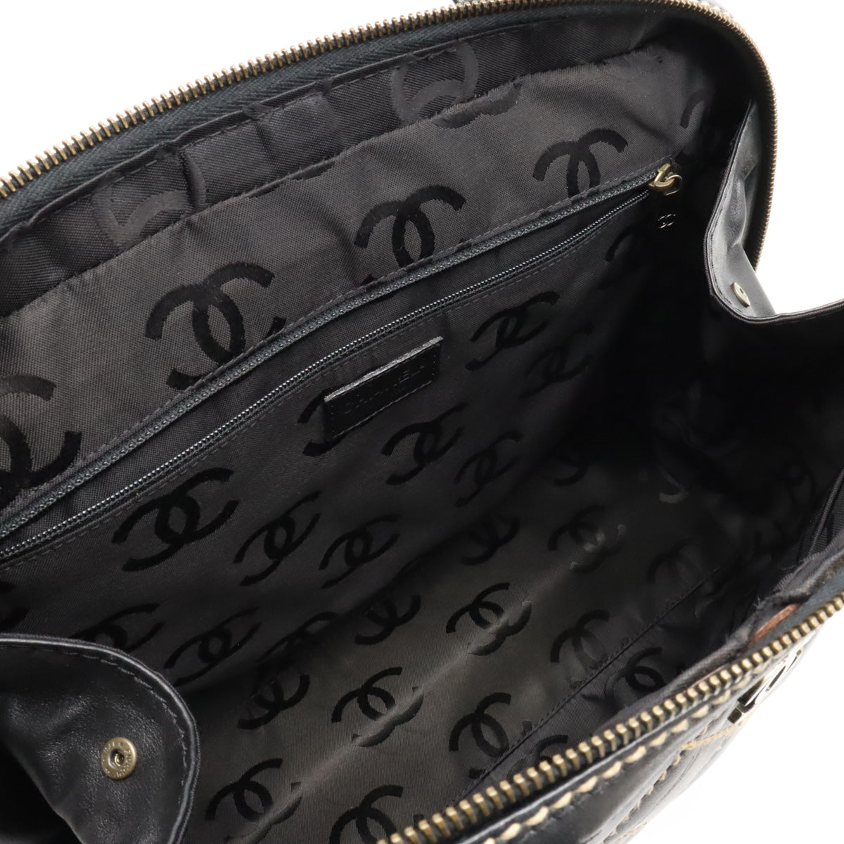 Chanel Wild Stitch Leather Tote Bag A14693