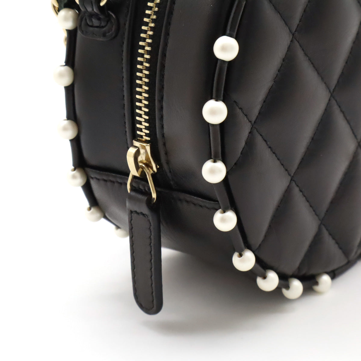 Chanel Leather Faux Pearl Round Chain Shoulder Bag