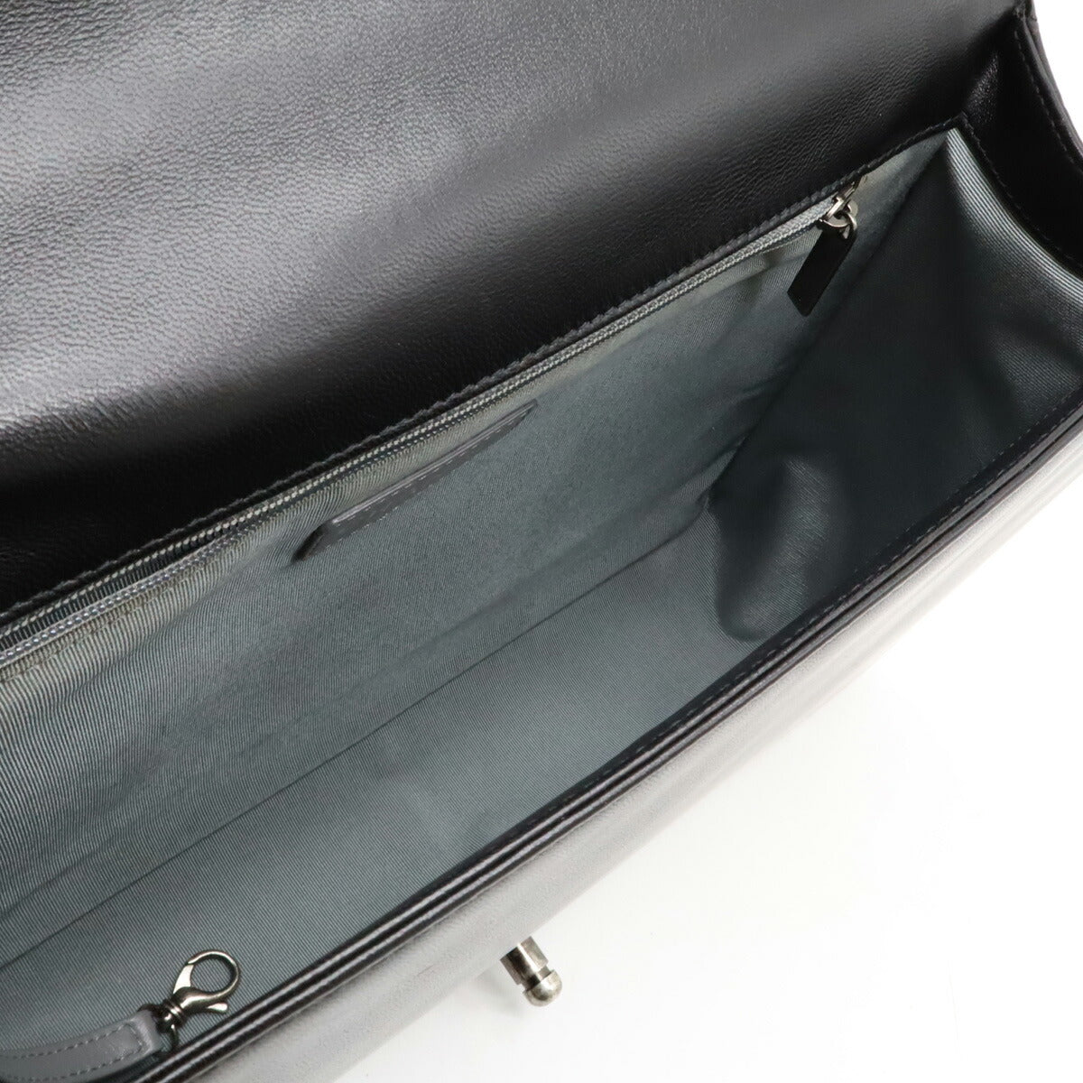 Chanel Boy Matelasse Leather Shoulder Bag