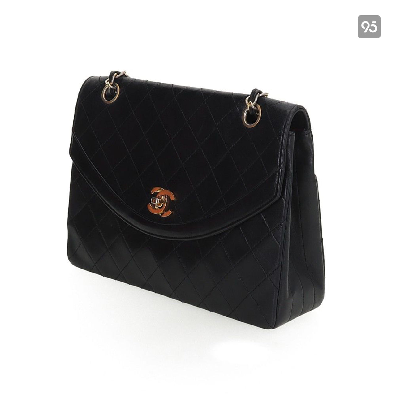 Chanel CC Quilted Leather Flap Bag Leather Shoulder Bag in New Condition