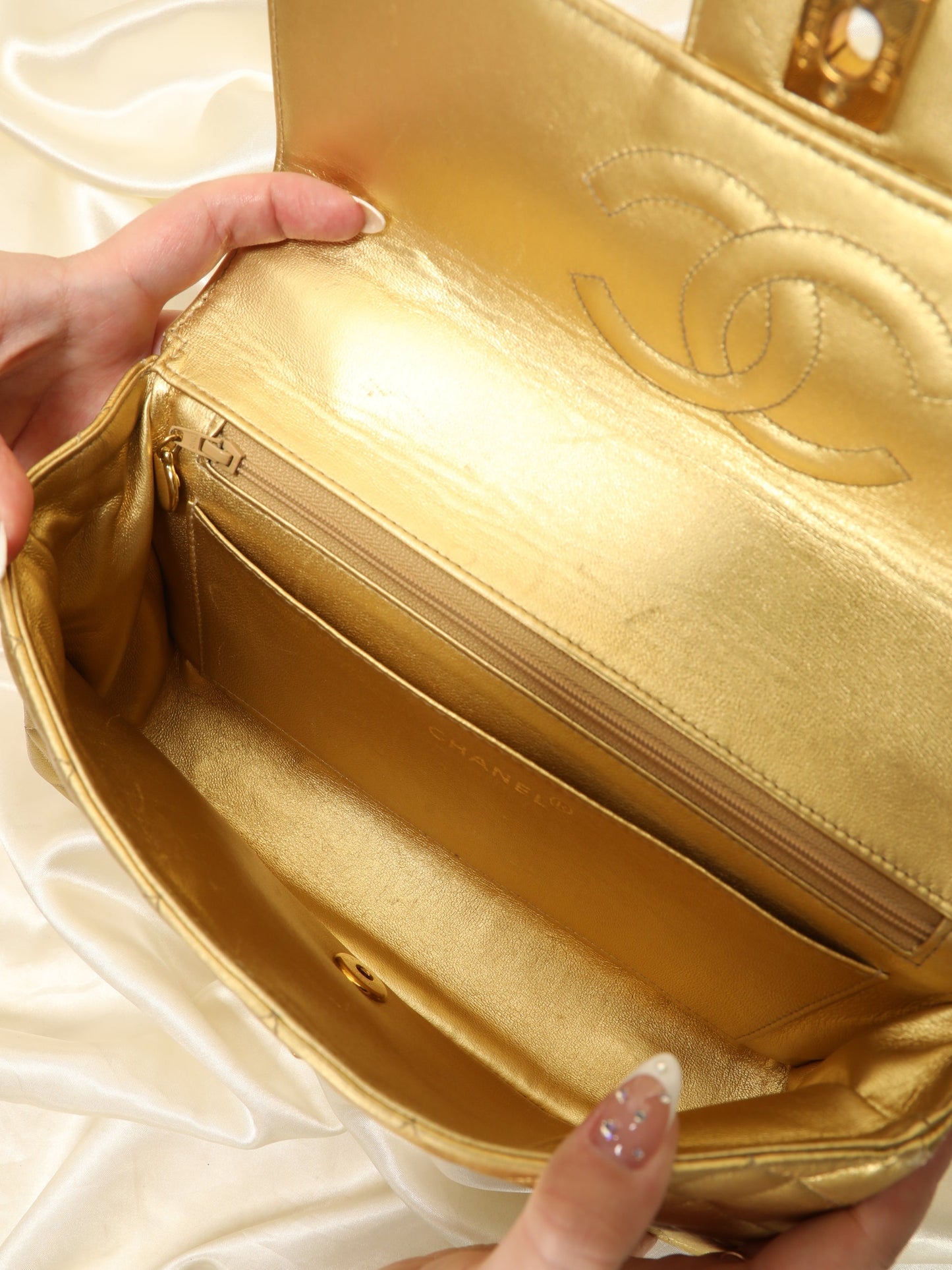 Extremely Rare Chanel Metallic Kelly Top Handle