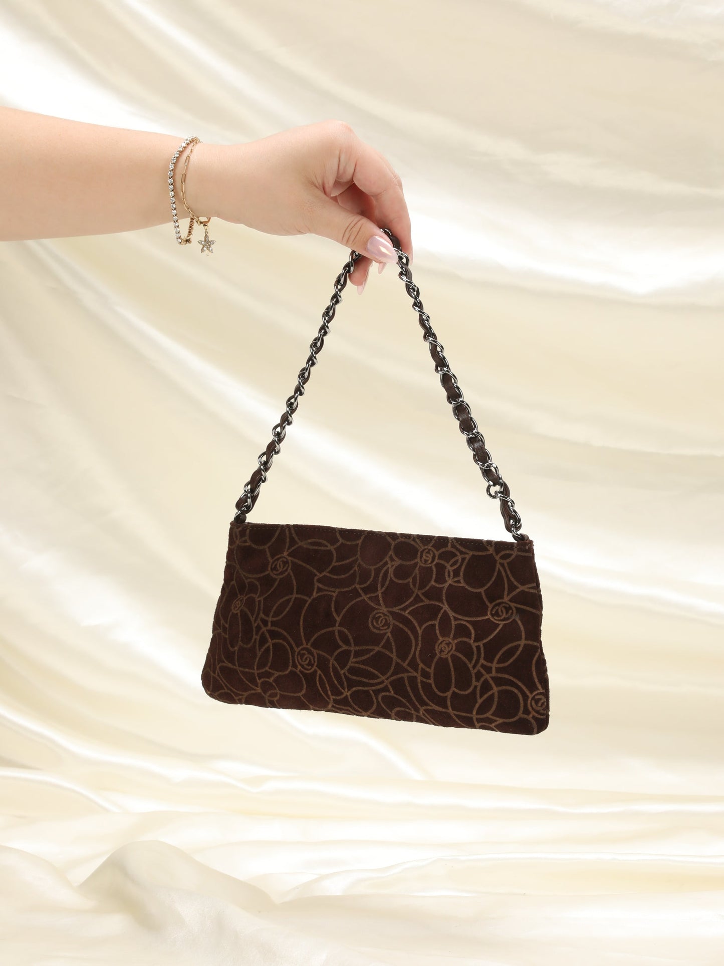 Chanel Camellia Pochette