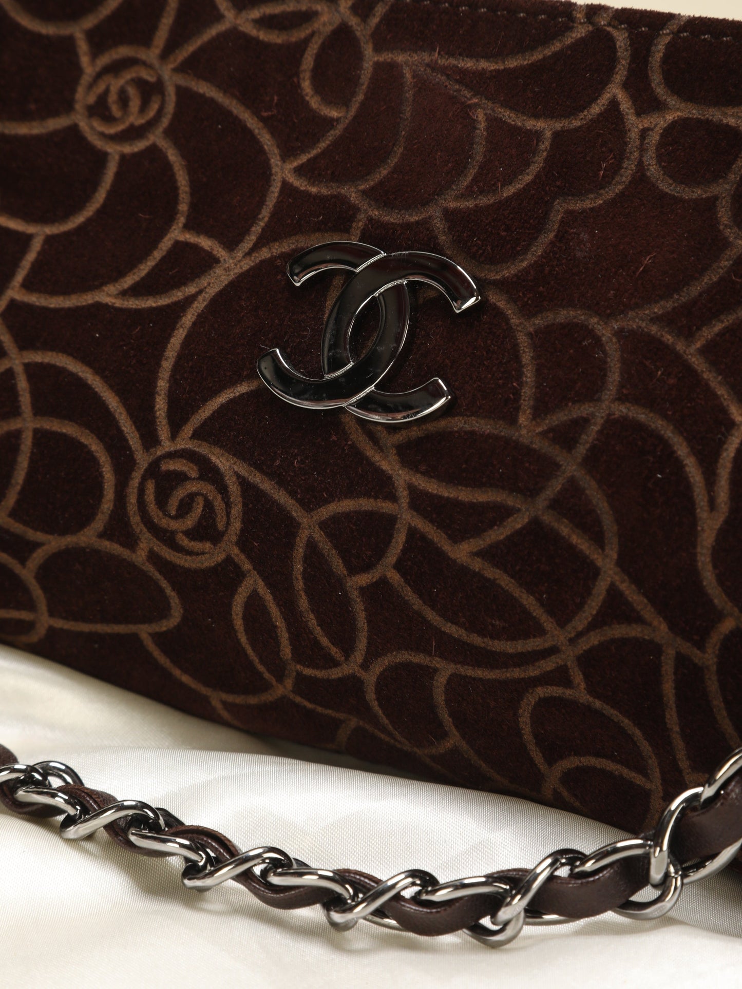 Chanel Camellia Pochette