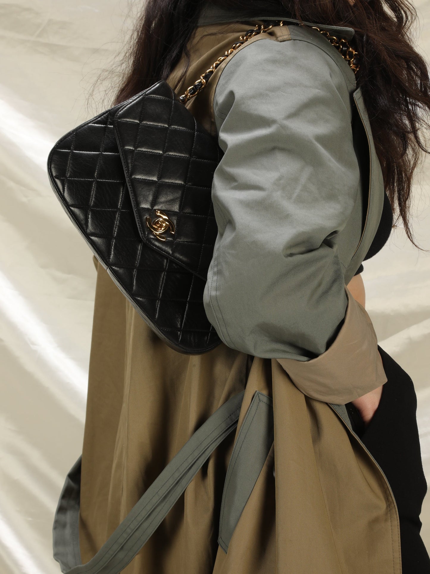 Extremely Rare Chanel Lambskin Knotted Half Flap