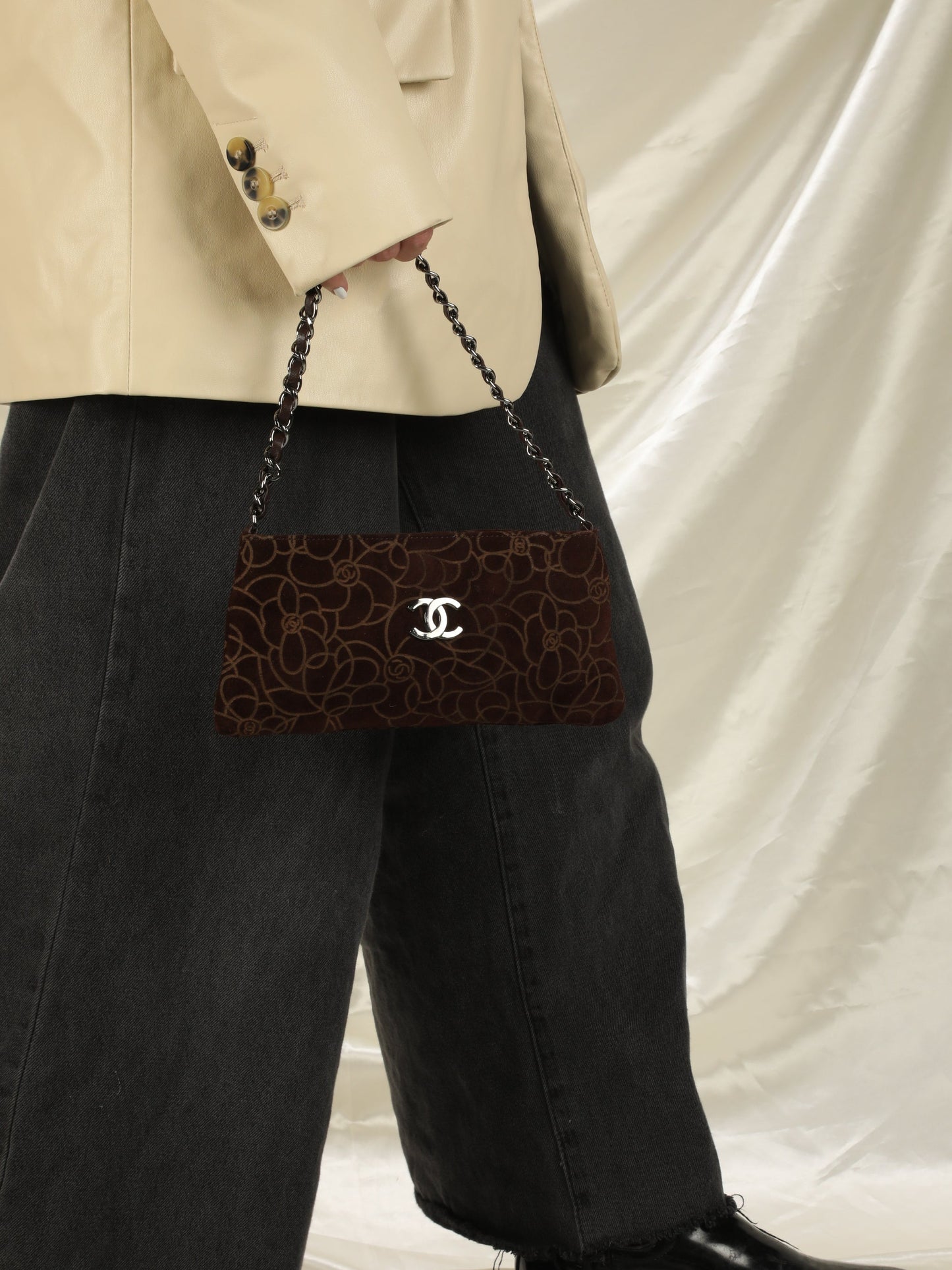 Chanel Camellia Pochette