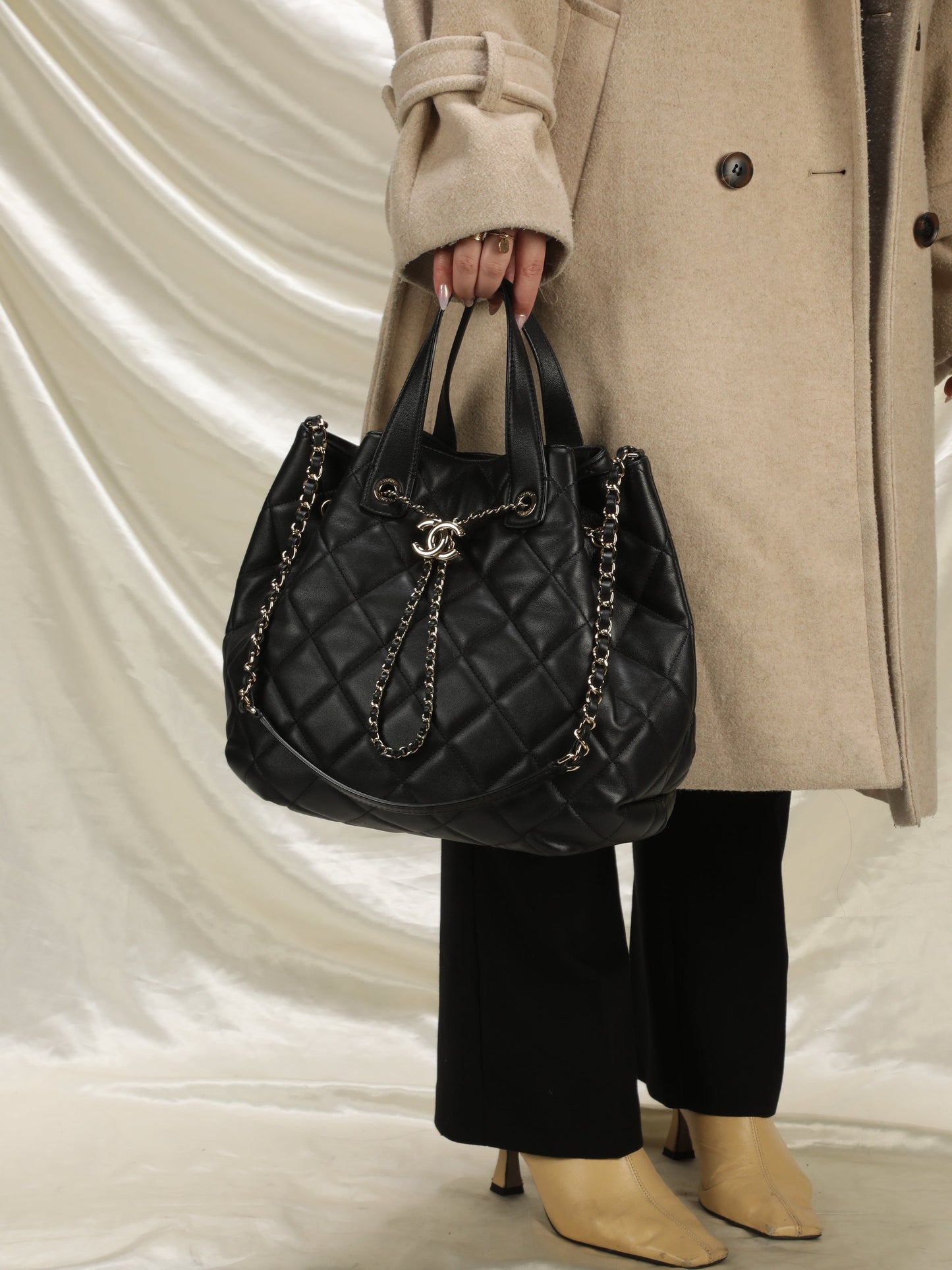 Chanel 2019 Lambskin Bucket Chain Bag