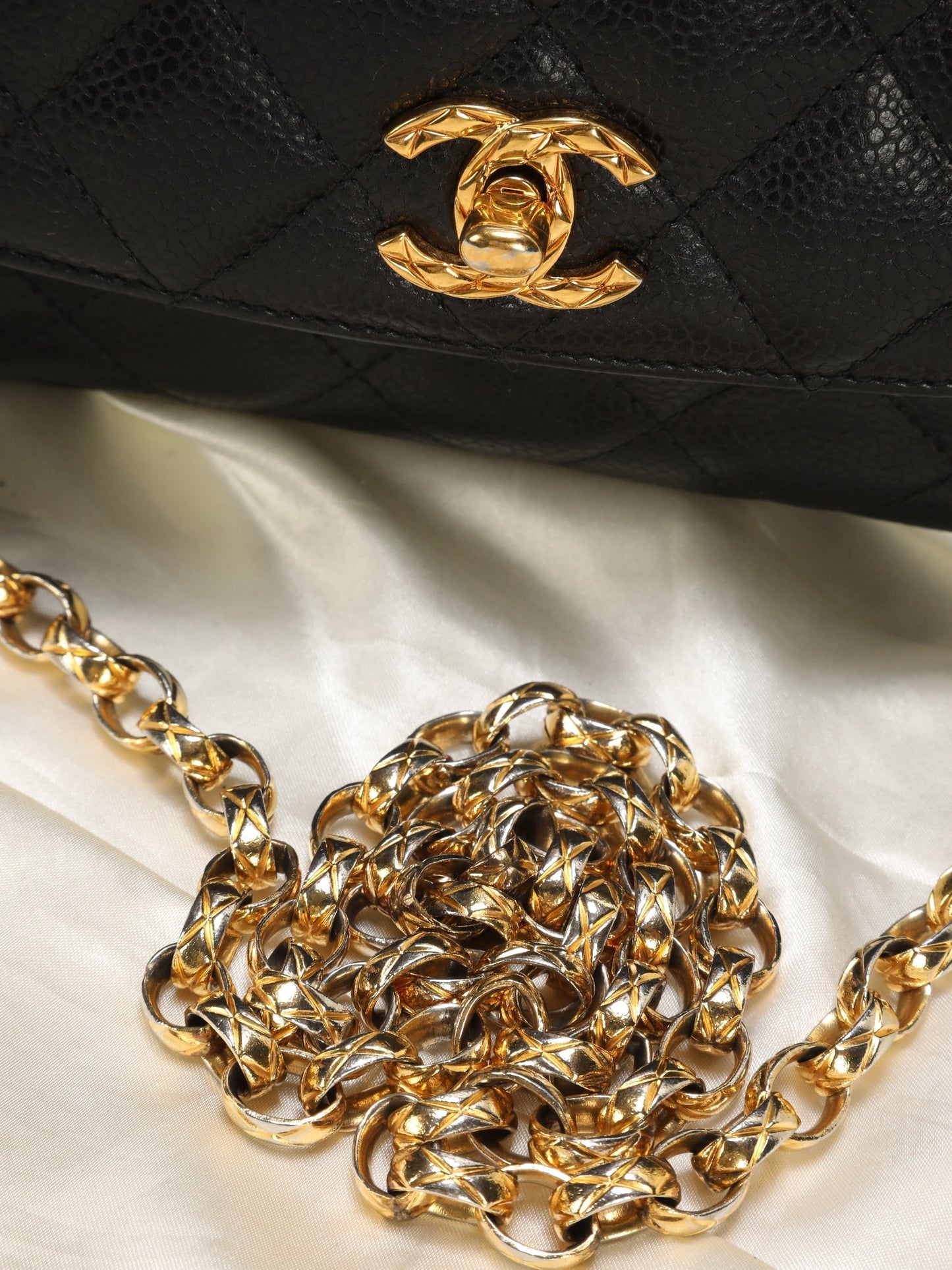 Extremely Rare Chanel Caviar Bijoux Camera Bag