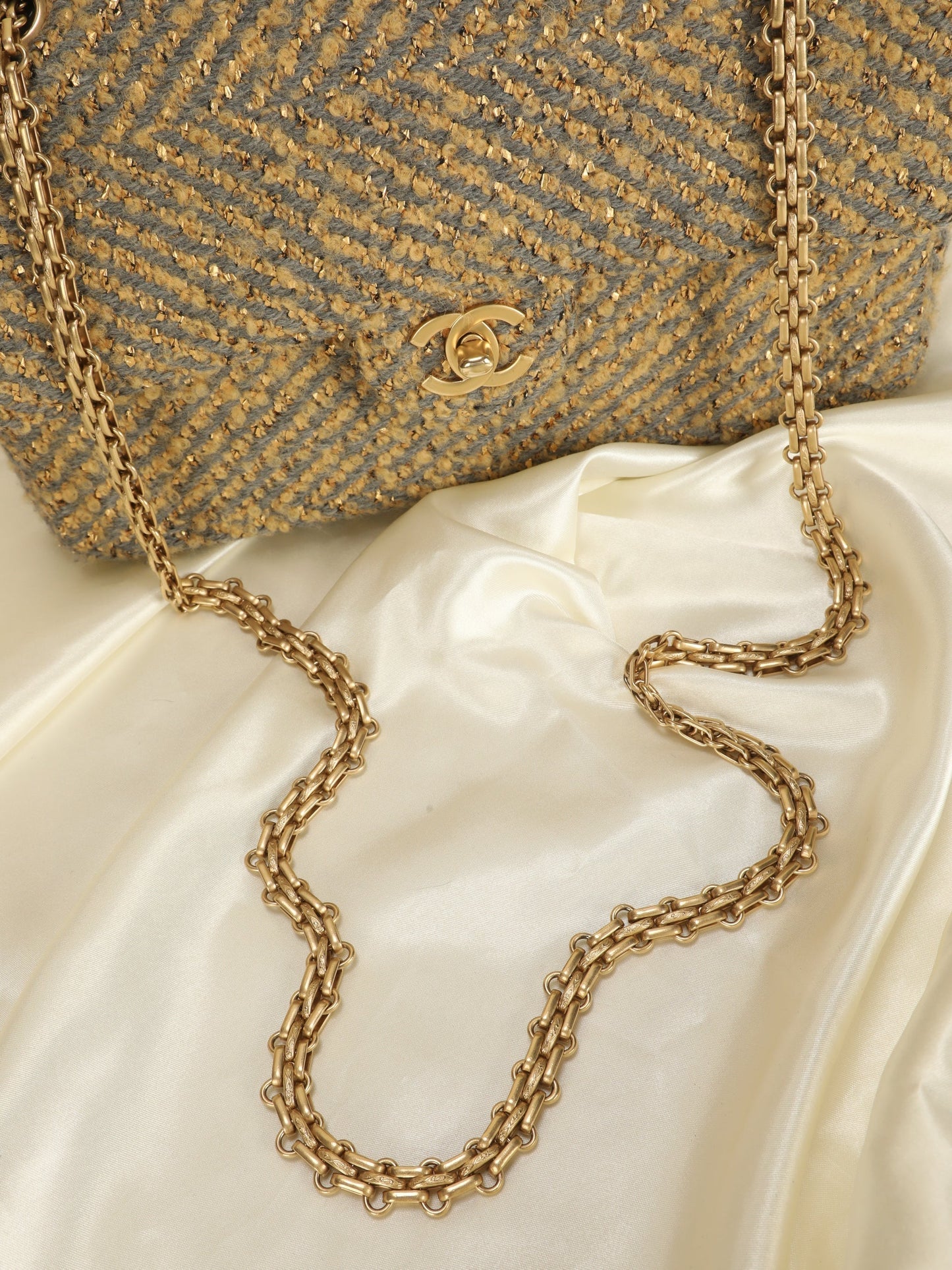 Extremely Rare Chanel Tweed Bijoux Bag