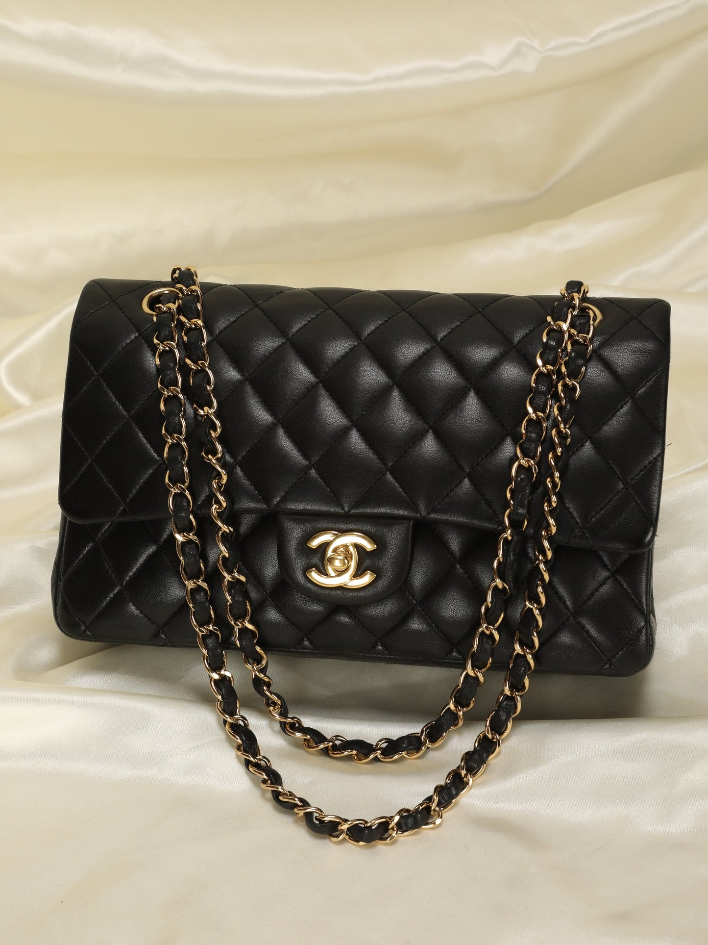 Chanel 2010 Medium Classic Double Flap